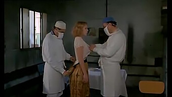 A Performance Sensual De Brigitte Lahaie Em Um Filme Erótico