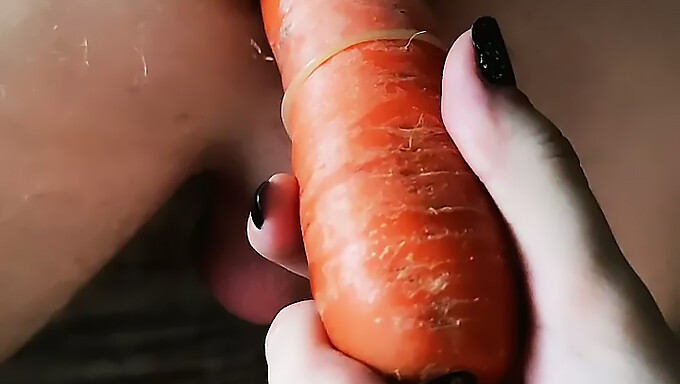 Orgie de plaisir fait maison et de sissy avec des putes de cul