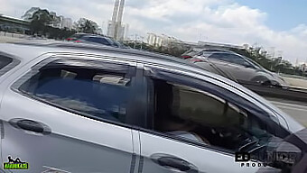 Angel Takemura Gives A Car Blowjob In Marginal Pinheiros