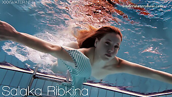 Salaka Ribkina'S Sensual Underwater Solo Show