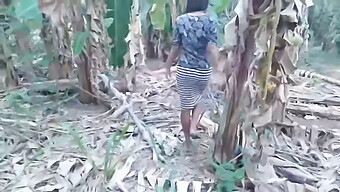 Finger Fucking In The Jungle With A Hot Indian Girl