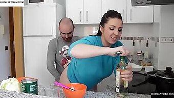 Amateur Couple Fucks In The Kitchen For Onlyfans.Com